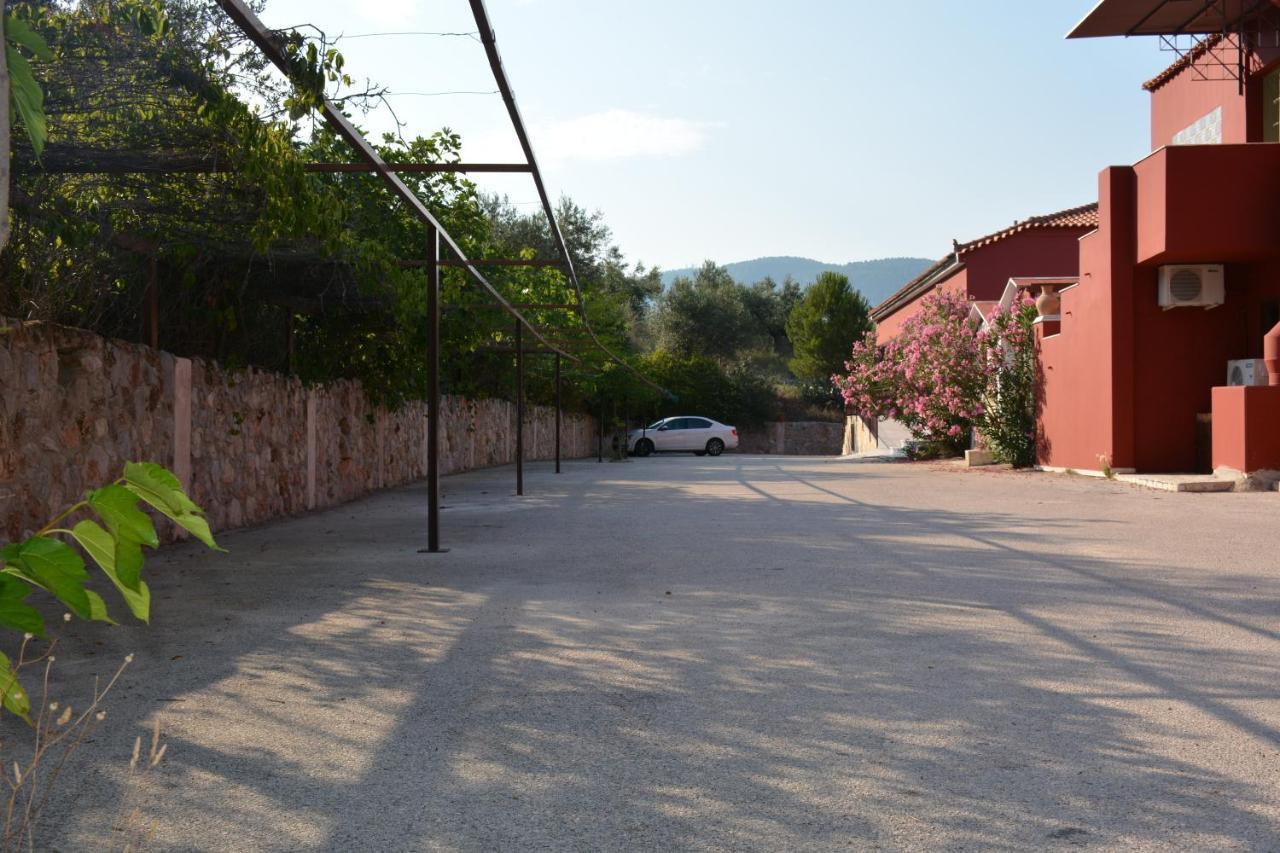 Aristotelis Epidaurus Екстериор снимка